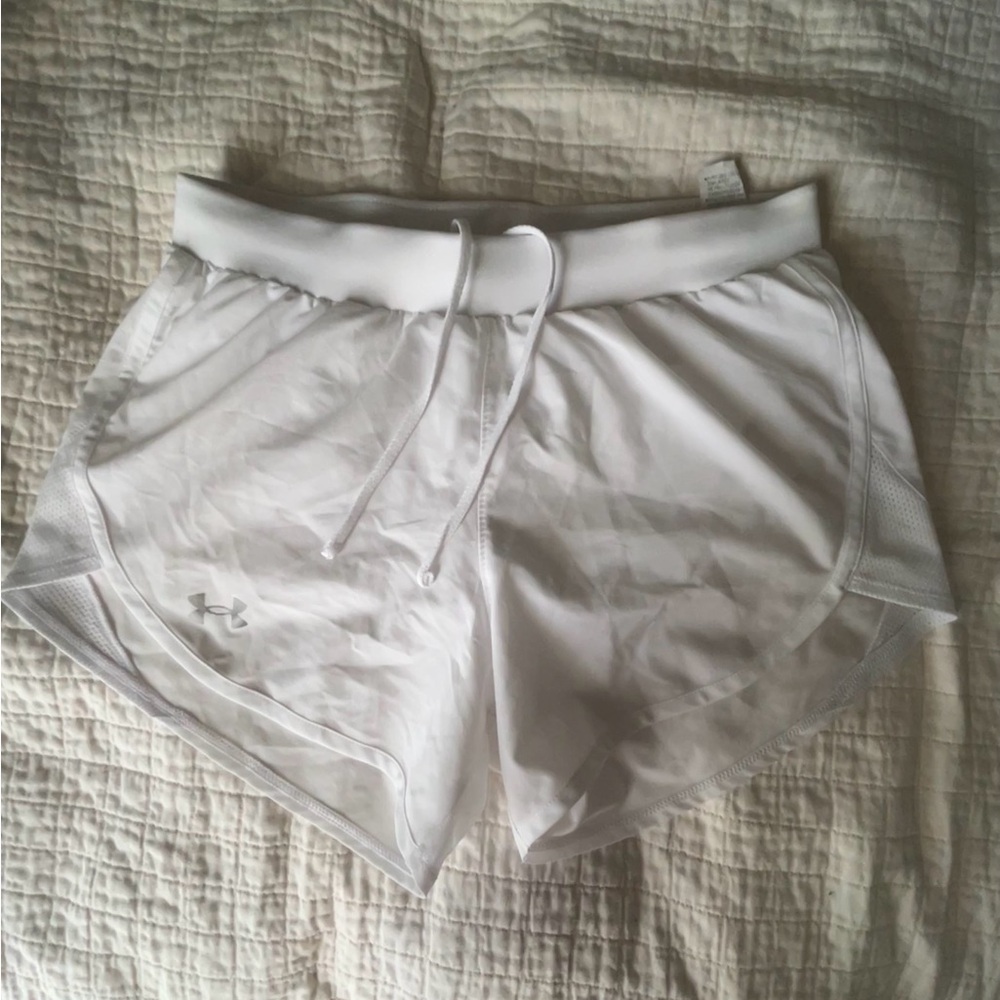 White XS Underarmour shorts